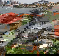 Cremorne Point Manor - Qld Realsetate