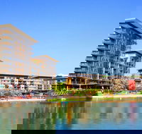 Darwin Waterfront Apartments - Internet Find