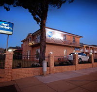 Blue Gum Motor Inn - Renee