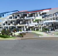 Lamor Apartments - Internet Find