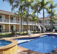 Aston Motel Yamba - Renee