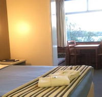 Riverview Motor Inn - Renee