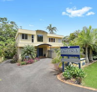Azura Beach House BB - Internet Find