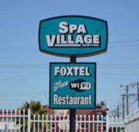 Spa Village Travel Inn - Internet Find