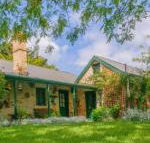 Laurel Cottage - Renee