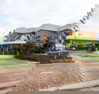 Dubbo RSL Club Motel - Renee