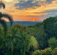 Daintree Manor Bed  Breakfast - Internet Find