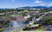 Cairns Holiday Lodge
