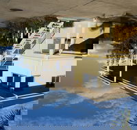 Hastings Cove Waterfront Holiday Apartments - Internet Find