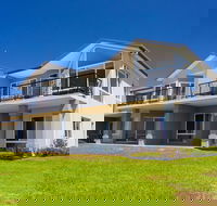 Meridian Beachside Apartments - Internet Find