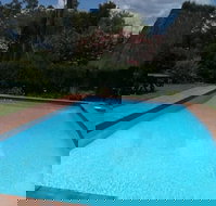 Wayfarer Motel - Renee