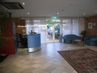 Lake Haven Motor Inn Palms Restaurant