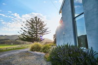 Business in Glenaire VIC Renee Renee