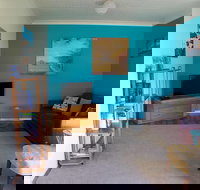 The Spotted Salmon Cottage - Qld Realsetate