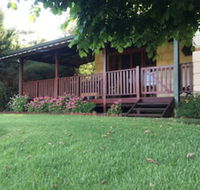 Clover Cottage Country Retreat - Internet Find