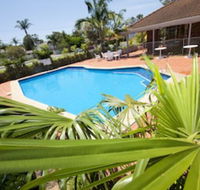 Island Palms Motor Inn - Internet Find