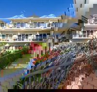 Yamba Beach Motel - Renee