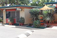 Oakey Motel