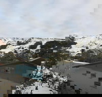 Falls Creek Hotel - Renee