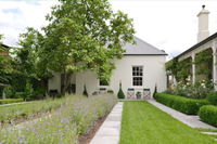 Camellia Cottage Bed  Breakfast