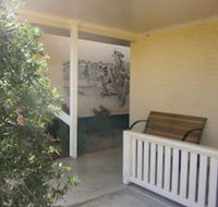 Kellys Motel Oakey - Internet Find