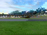 Golfers Retreat Motel