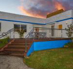 Bridport Holiday Rental - Internet Find