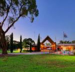 Tooleybuc Club Motor Inn - Internet Find