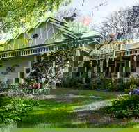 Heytesbury House - Internet Find