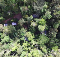 Crater Lakes Rainforest Cottages - Petrol Stations