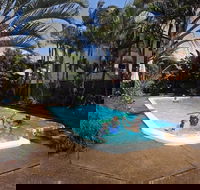 Woongarra Motel - Internet Find