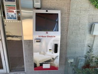 Crest Motor Inn