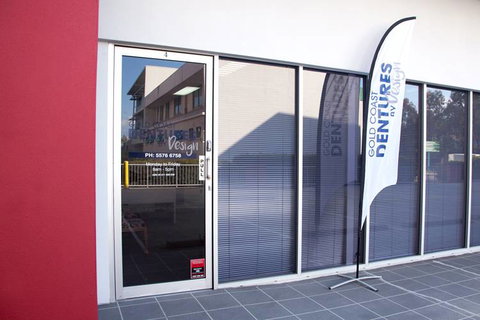 Gold Coast Dentures By Design - Swimm 4