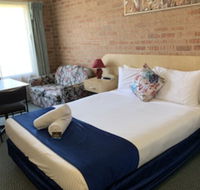 Branxton House Motel Hunter Valley - Petrol Stations