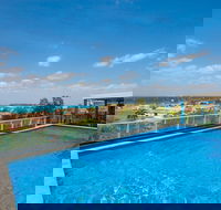 Ramada Suites by Wyndham Zen Quarter Darwin - Internet Find