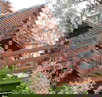 Warrenmang Winery  Resort - Internet Find