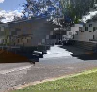Pleasurelea Tourist Resort and Caravan Park - Renee