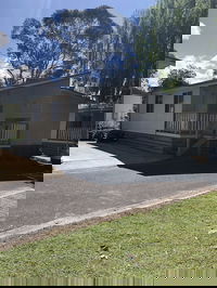 Pleasurelea Tourist Resort and Caravan Park