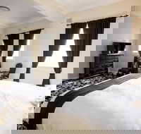 The Commercial Boutique Hotel - Internet Find