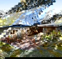 Riverway Chalets - Renee