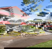 Whiteoaks Motel - Renee