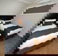 Renmark Holiday Apartments - Renee
