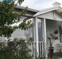 Three Chimneys Bed  Breakfast Boutique Guest House - Internet Find