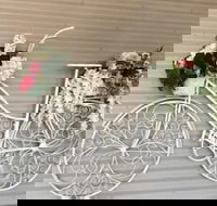 Dukes Inn Northam - Renee