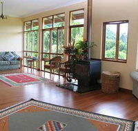 Maleny Hideaway - Internet Find