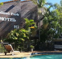 Holland Park Motel - Renee
