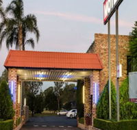 Centre Point Mid City Motor Inn - Internet Find