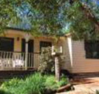 Tiffanys Country Cottages - Renee