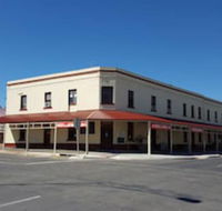 Copper Coast Hotel - Internet Find
