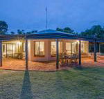 Yallingup Pet Friendly Bush Retreat - Renee